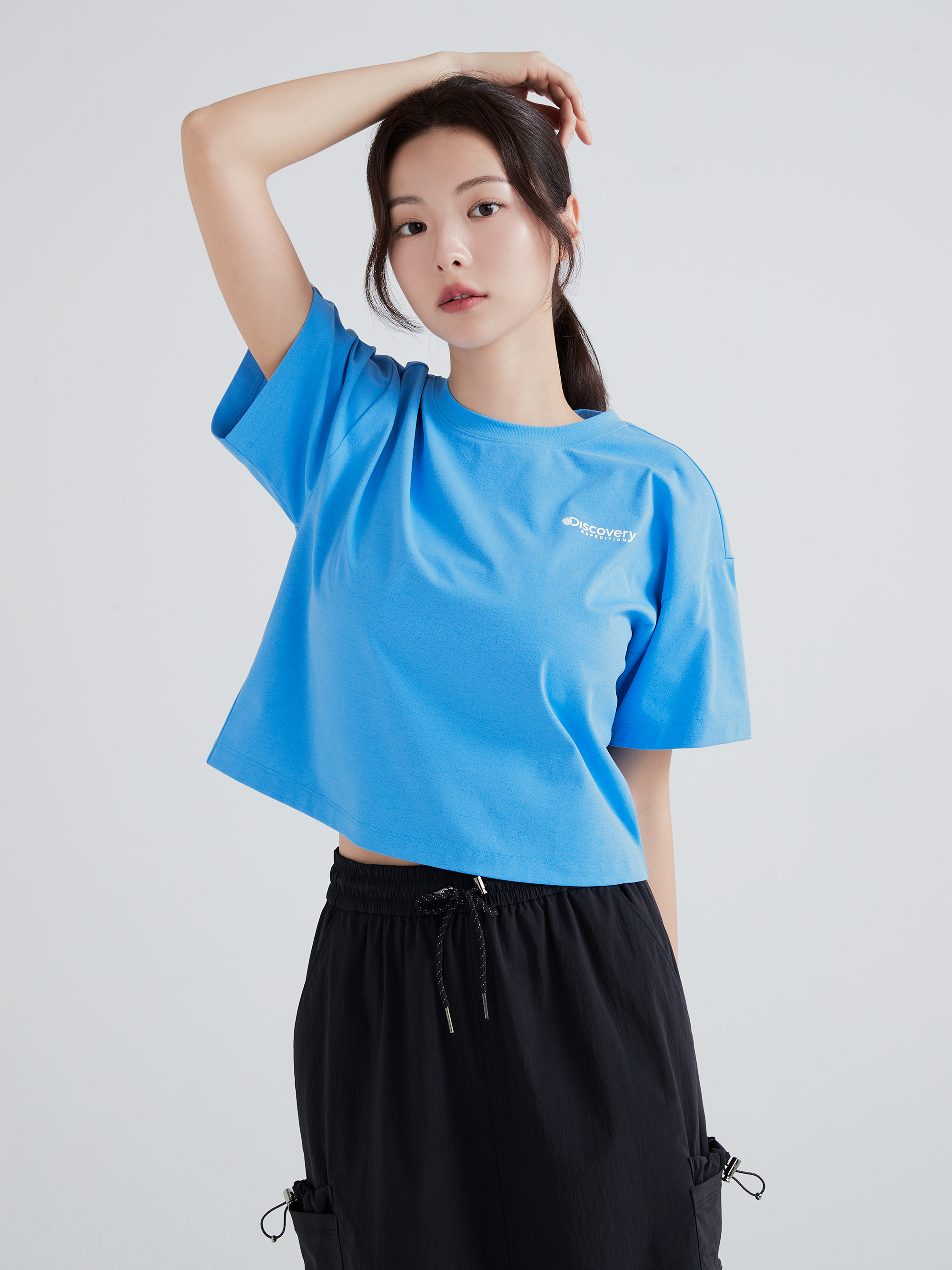 우먼스 백그래픽 크롭 반팔티셔츠