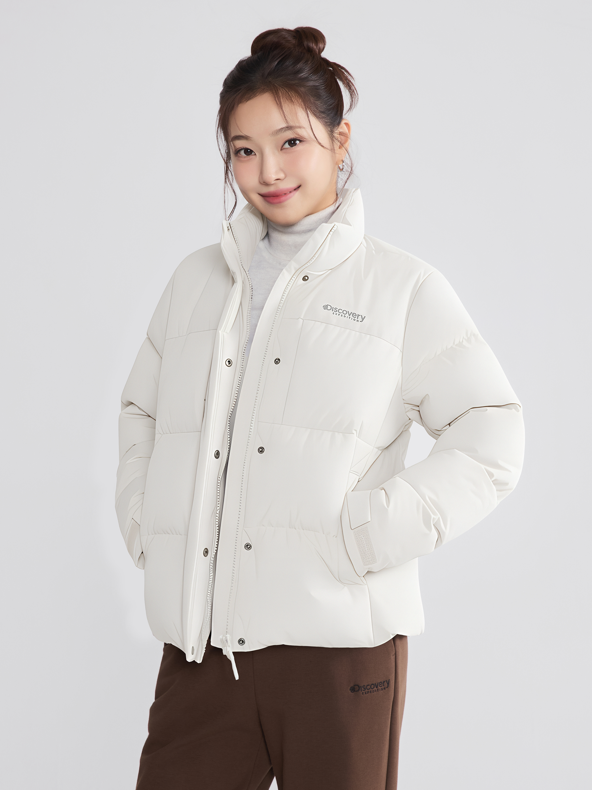 여성 레스터G 하이넥 구스다운 숏패딩