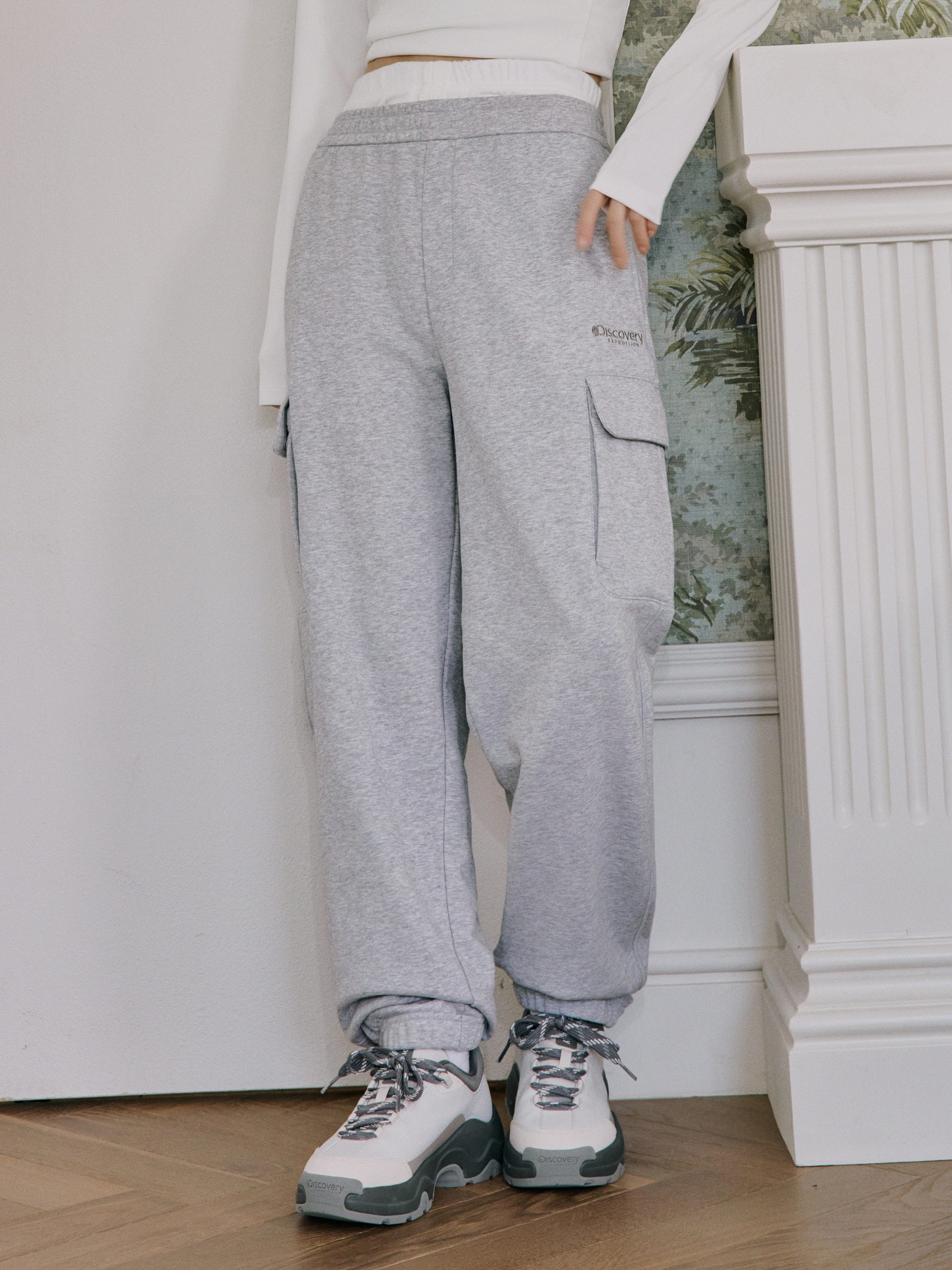 소로나웜 에센셜 트레이닝 조거팬츠