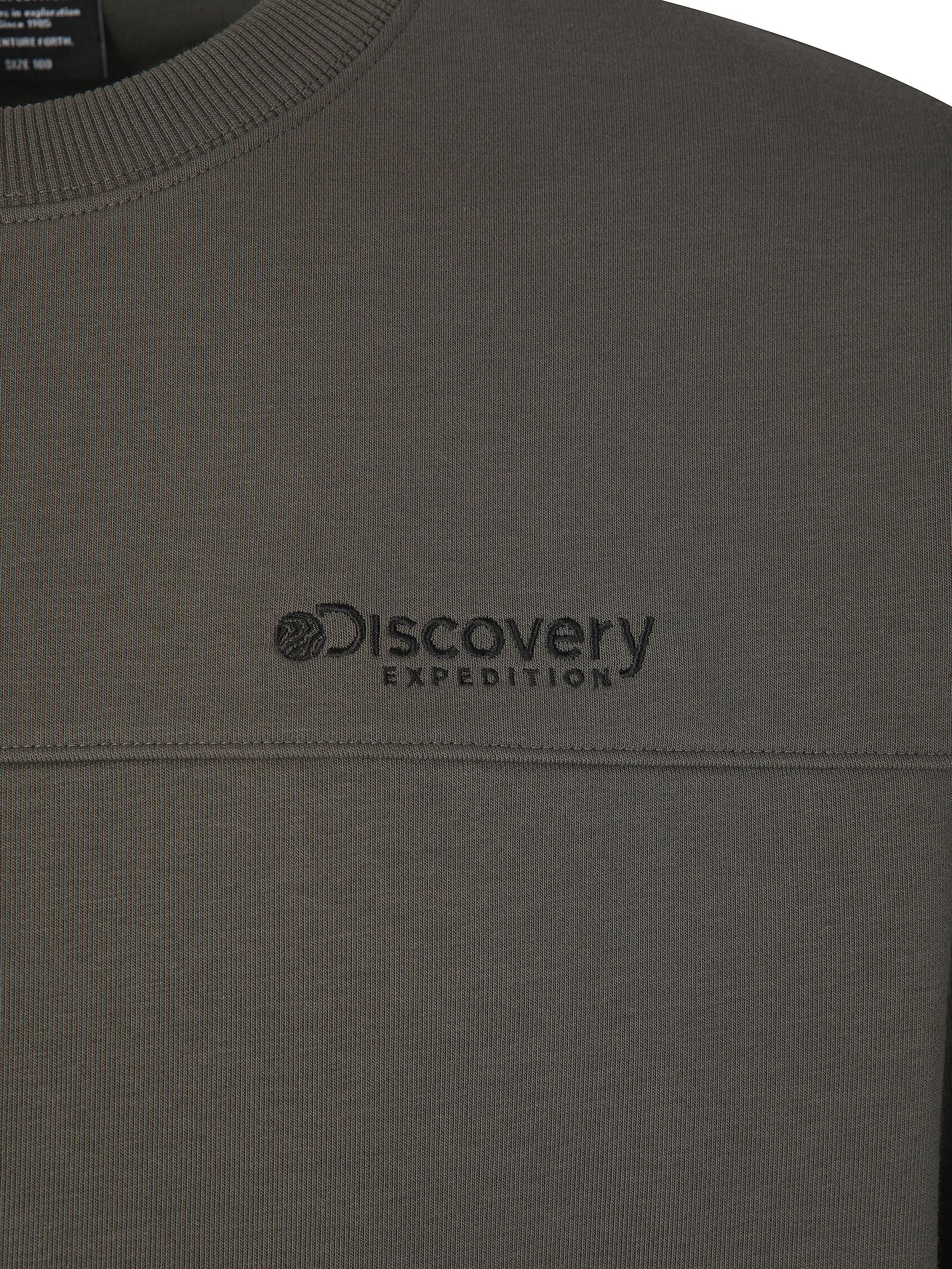 소로나웜 에센셜 트레이닝 맨투맨