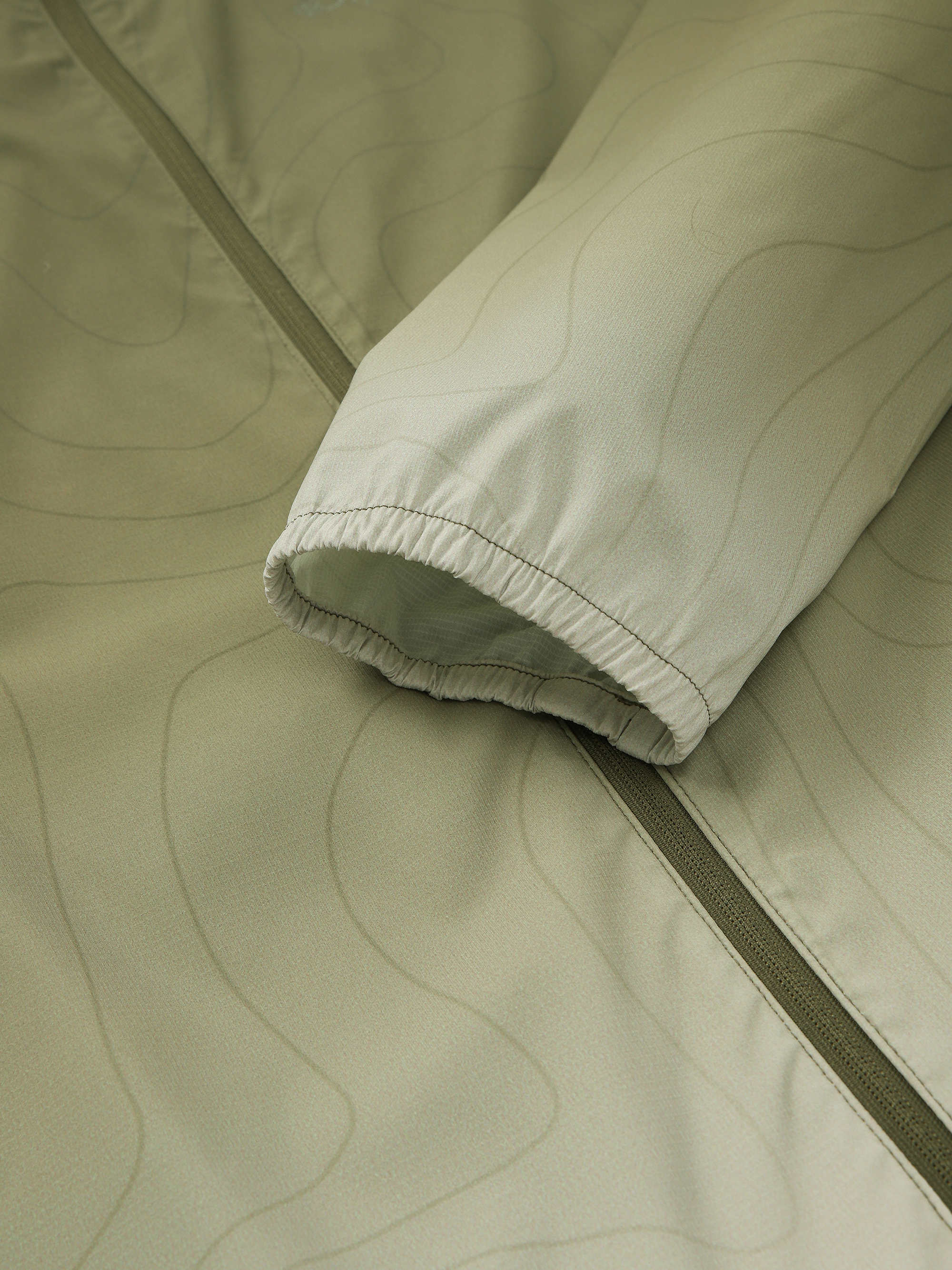 남성 등고선 프린트 바람막이