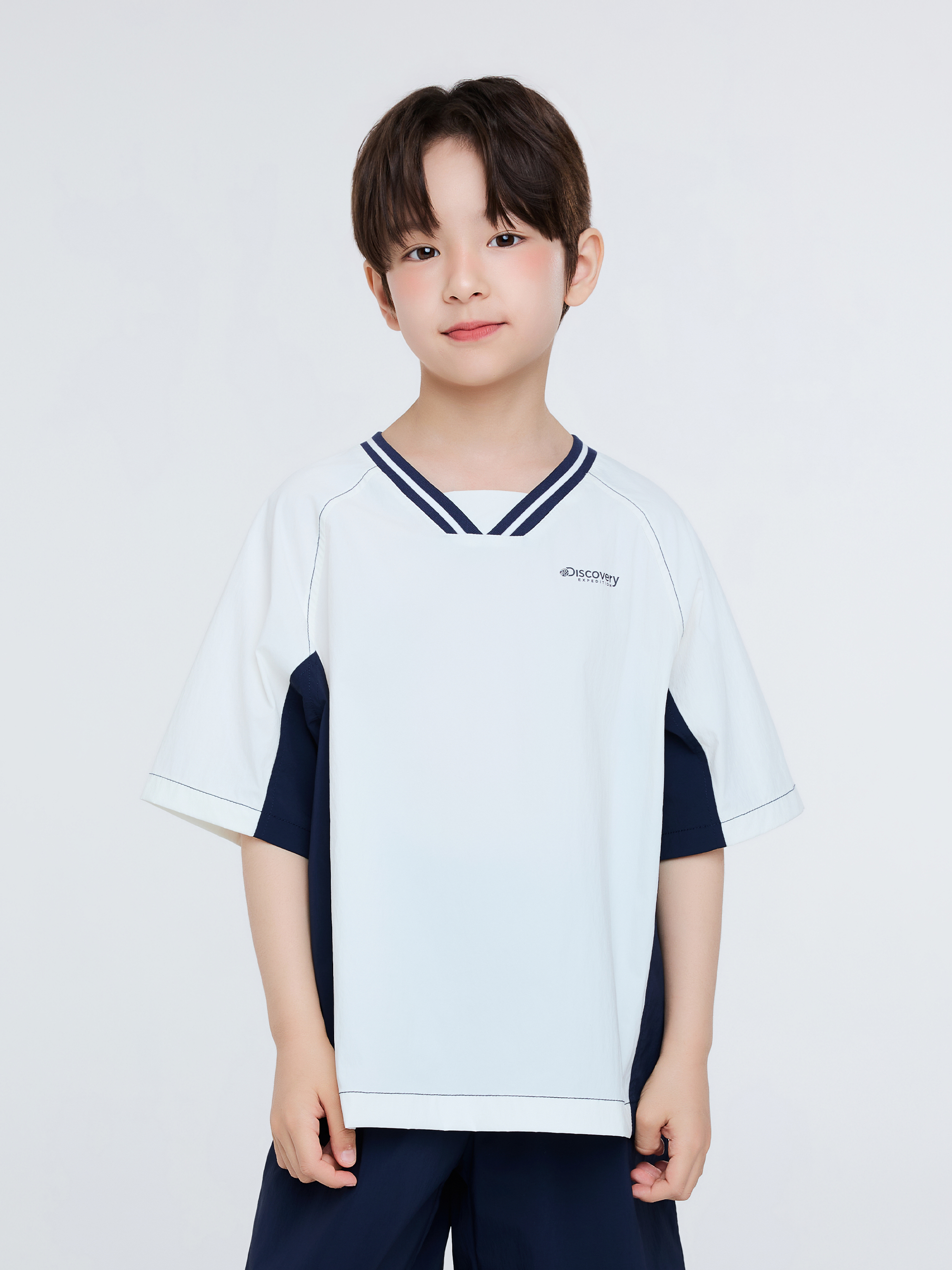 키즈 우븐 브이넥 반팔티셔츠